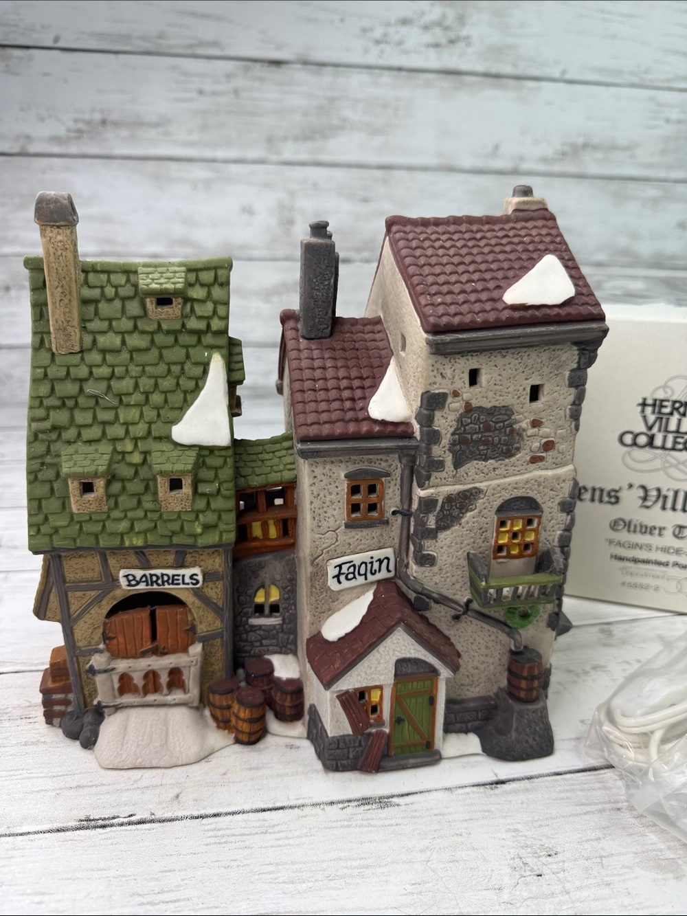 Dept 56 FAGINS HIDEAWAY Oliver Twist Dickens Christmas Village